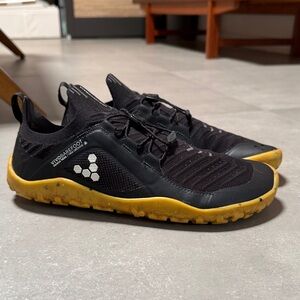 Vivobarefoot Primus Trail Knit Firm Ground Mens 10 EU 42 Black